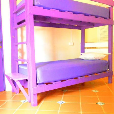 The Yak Hostel Playa del Carmen Exterior photo