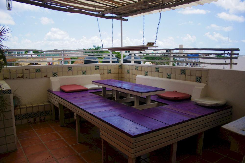 The Yak Hostel Playa del Carmen Exterior photo