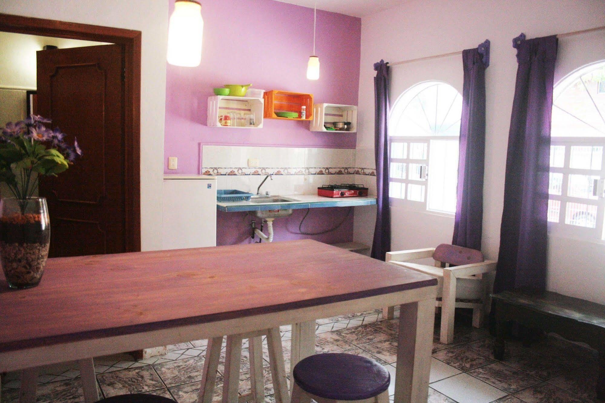The Yak Hostel Playa del Carmen Exterior photo