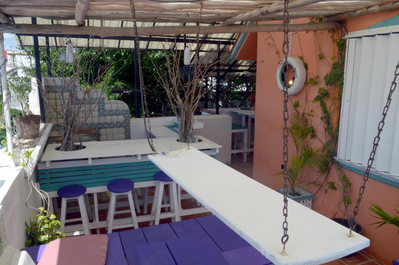 The Yak Hostel Playa del Carmen Exterior photo